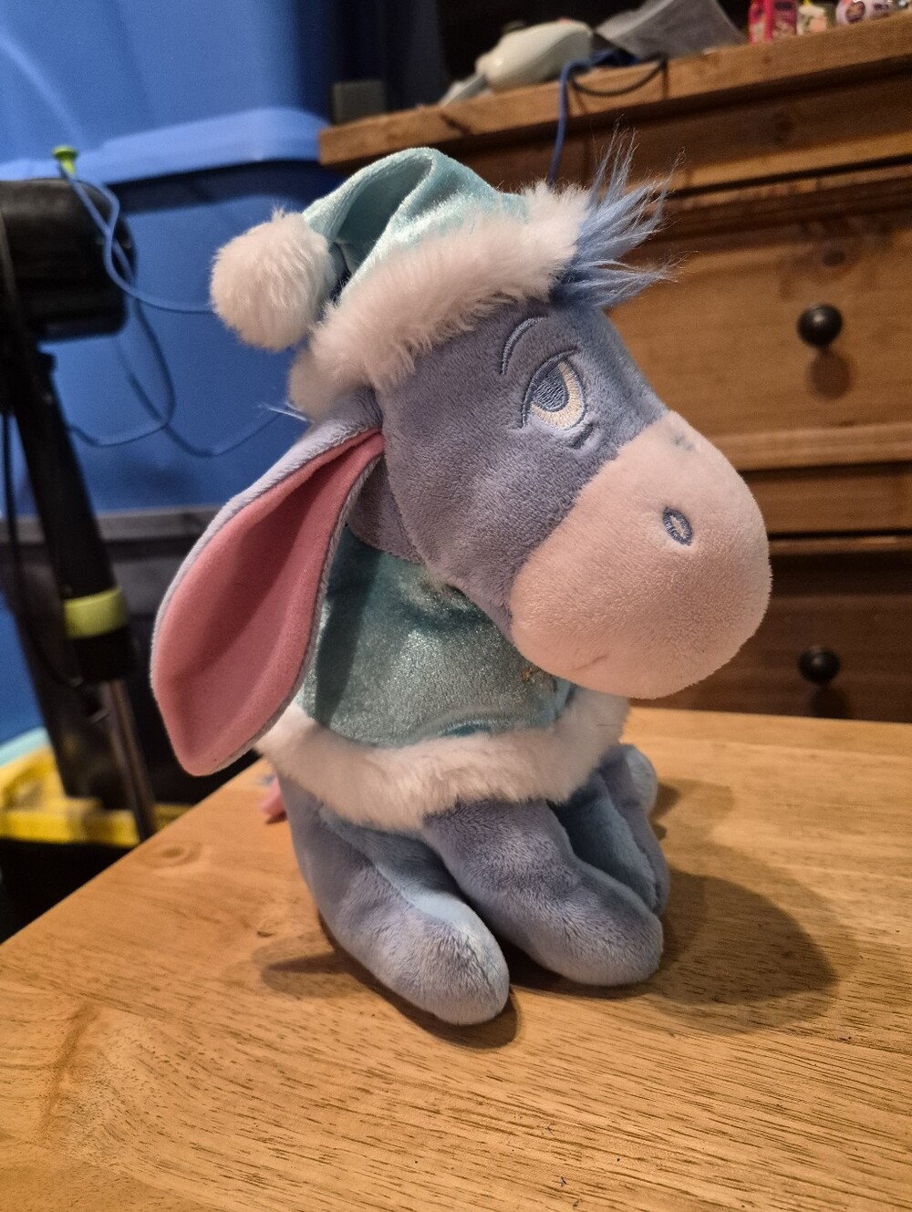 Disney Winter Eeyore Winnie the Pooh Christmas Edition